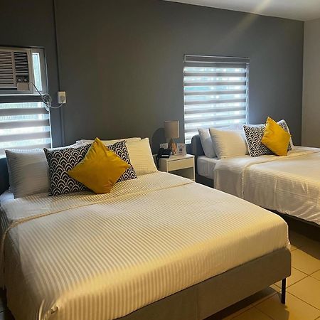 Emerald Manor Hotel Olongapo Eksteriør bilde