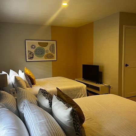 Emerald Manor Hotel Olongapo Eksteriør bilde